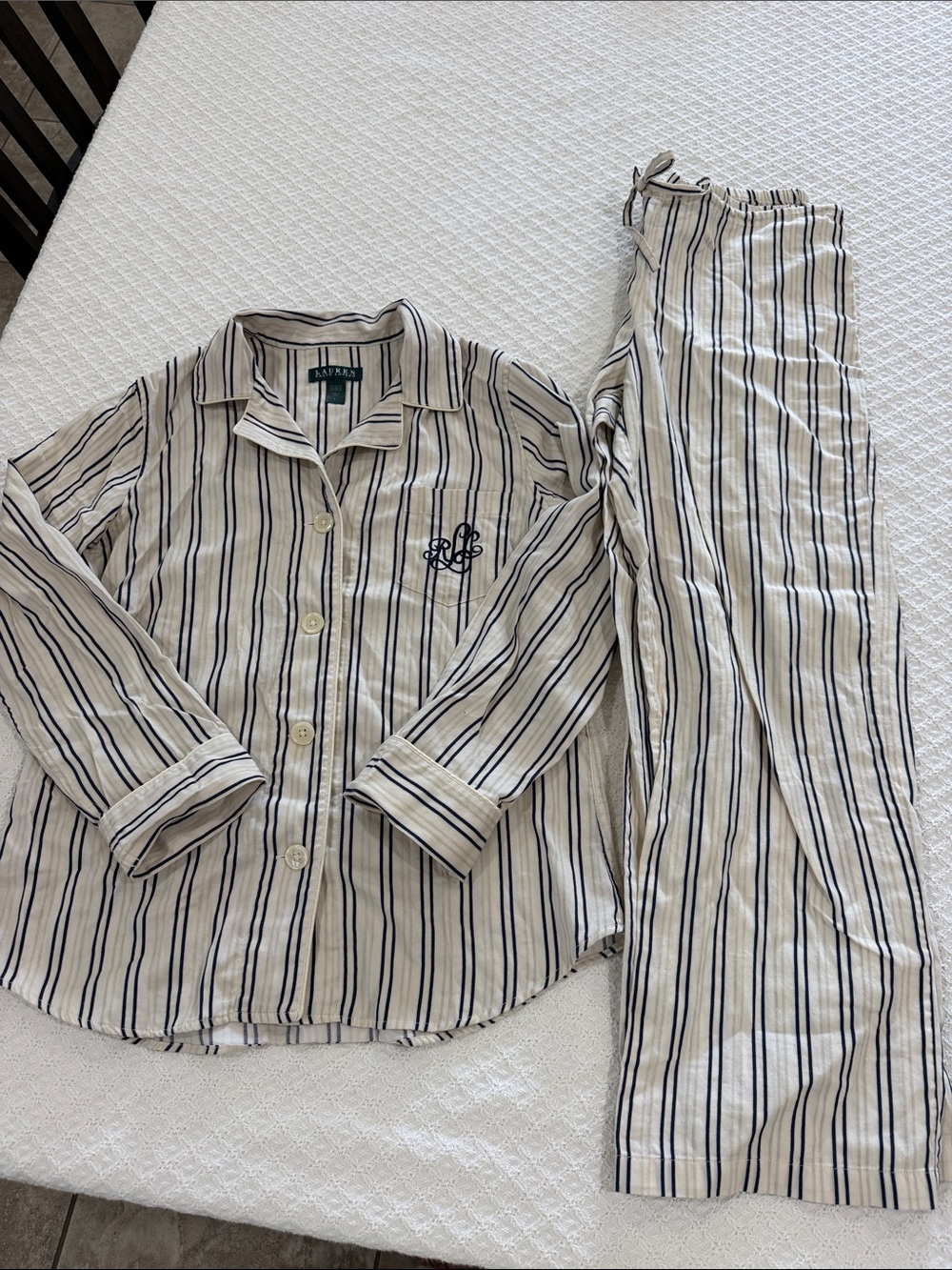 Ralph Lauren Cream and Navy Striped Pajama Set - Picture 4 of 9